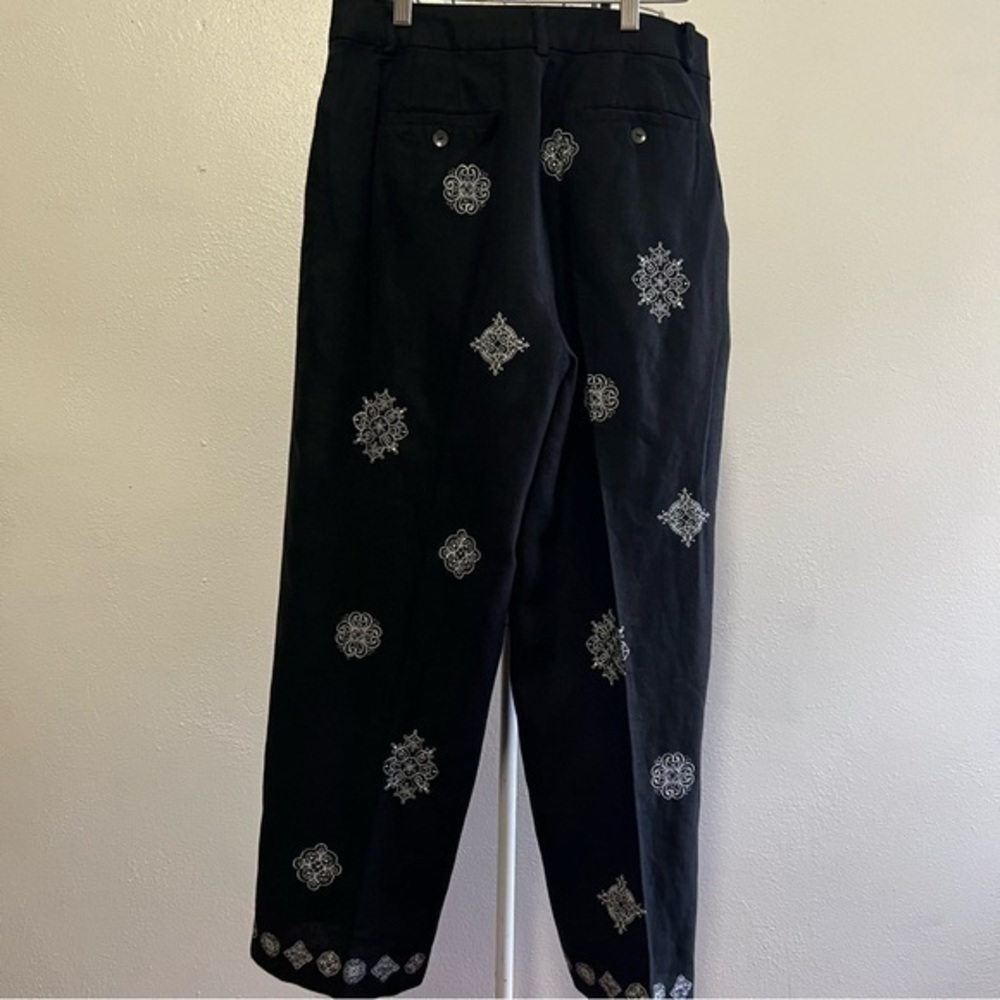 Deane & White 100% linen pants, black w/medallion-like design. Sz 8. EUC. - Picture 5 of 6